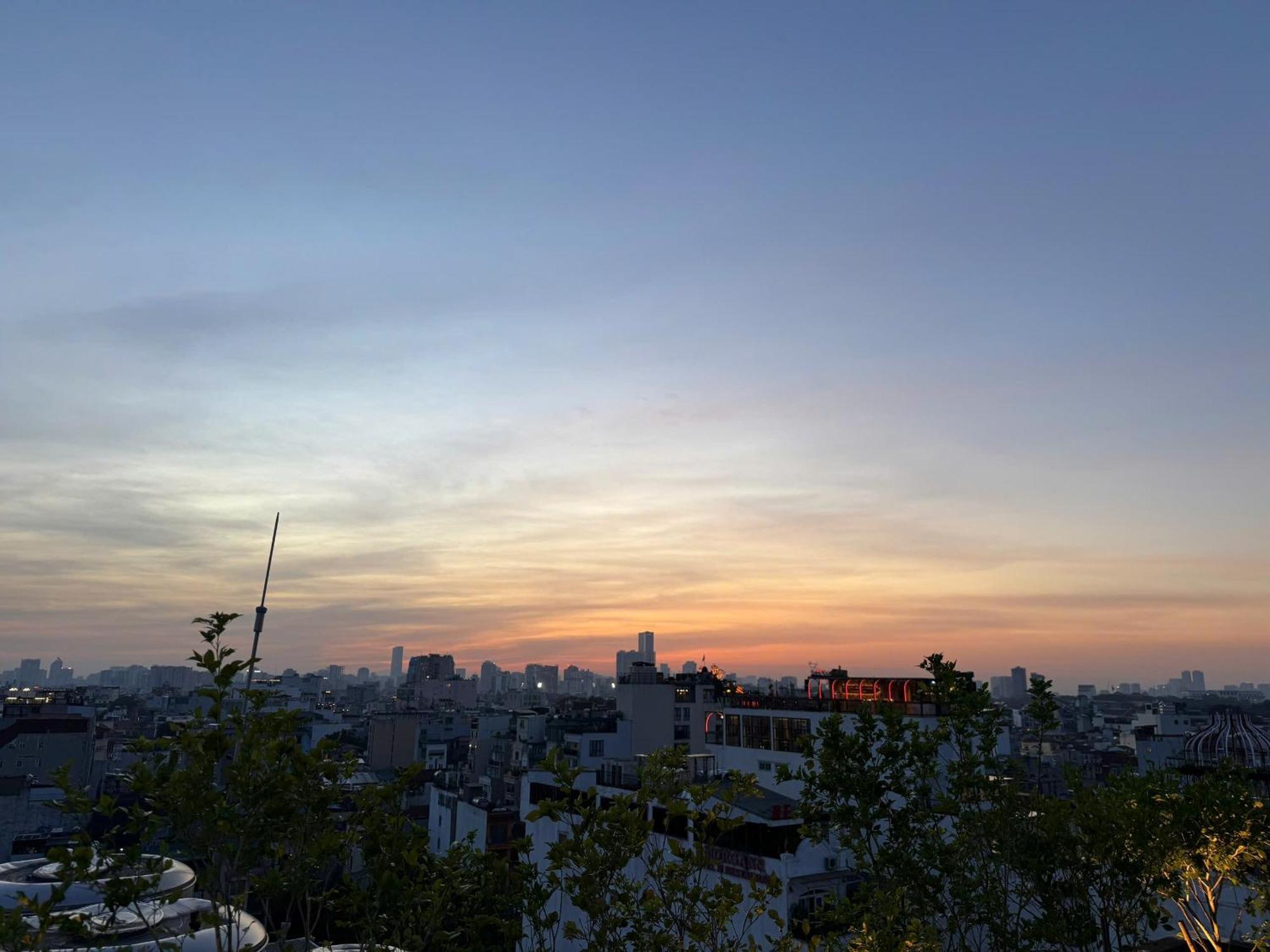 האנוי Golden Lotus Luxury Hotel מראה חיצוני תמונה