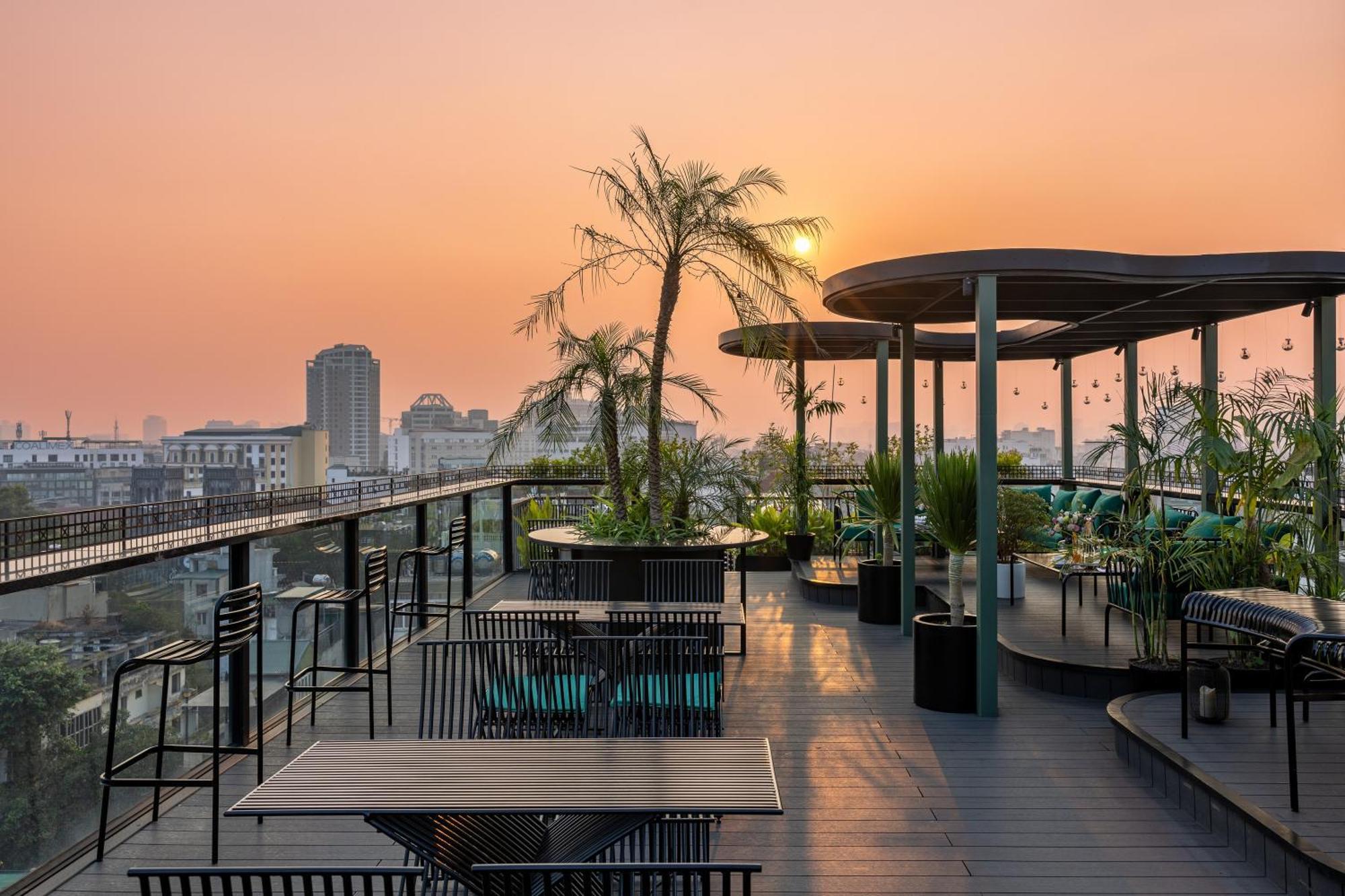 האנוי Golden Lotus Luxury Hotel מראה חיצוני תמונה