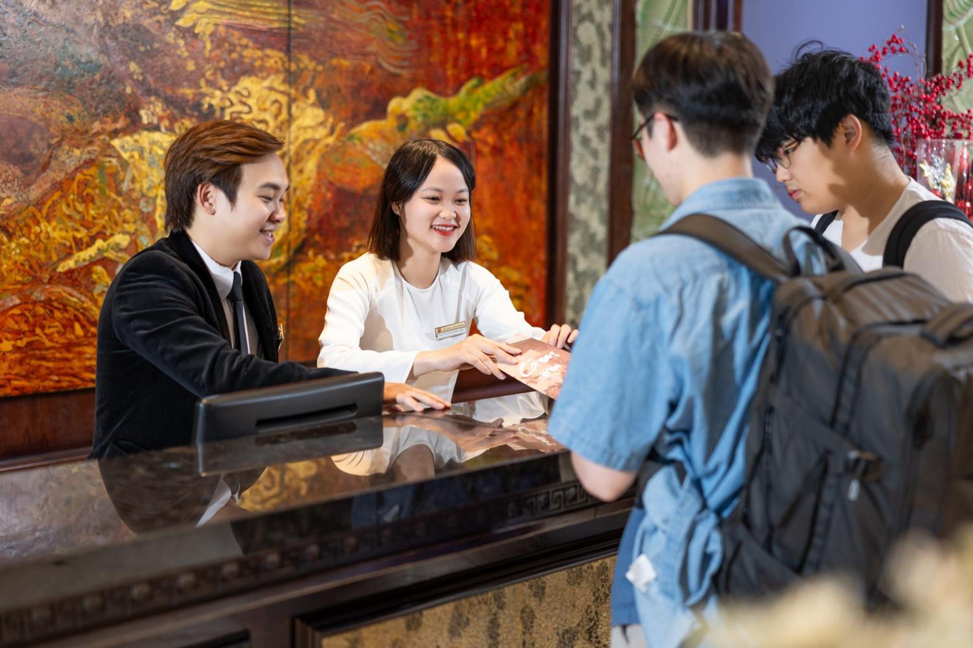 האנוי Golden Lotus Luxury Hotel מראה חיצוני תמונה