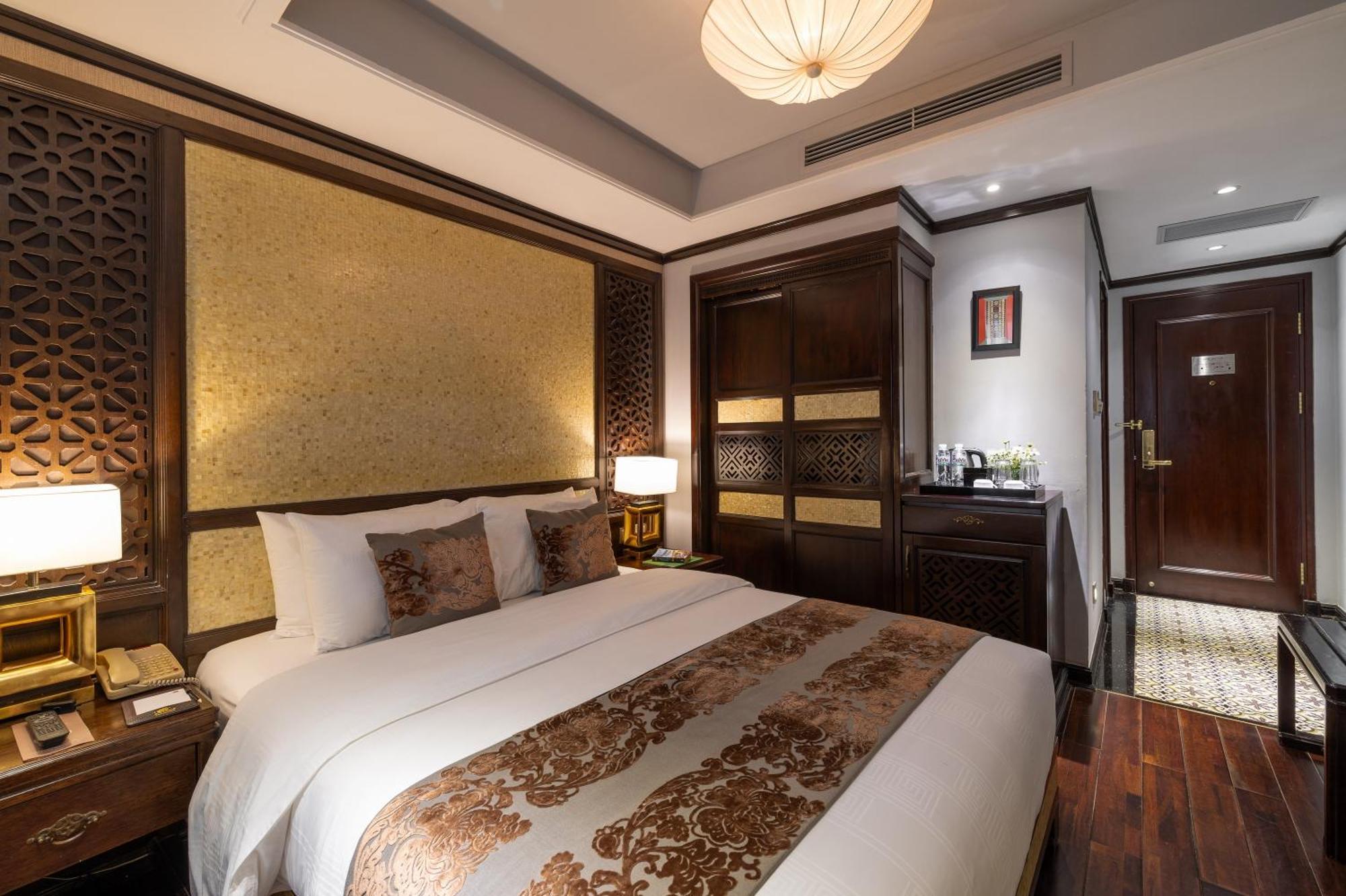 האנוי Golden Lotus Luxury Hotel מראה חיצוני תמונה